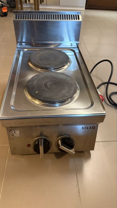 Fogao profissional, 2 bocas, placa eletrica.