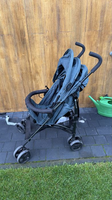 Wózek spacerowy Kinderkraft typu parasolka