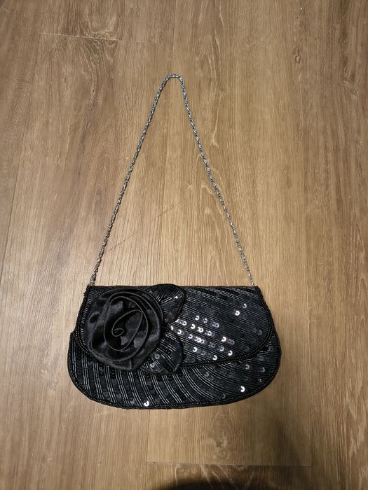 Mała torebka elegancka kopertówka