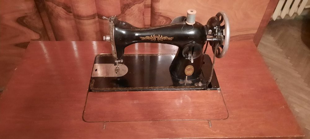 Швейна машинка ножна Подольськ