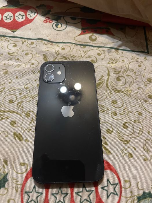 Vendo iphone 12 normal