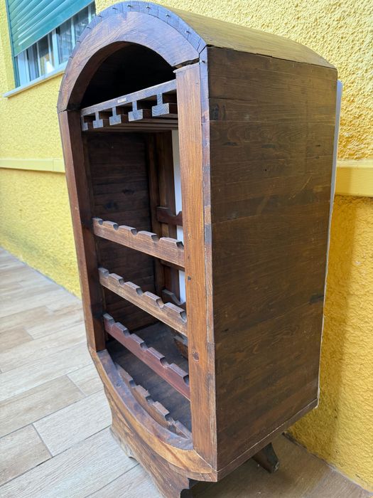 Garrafeira em madeira