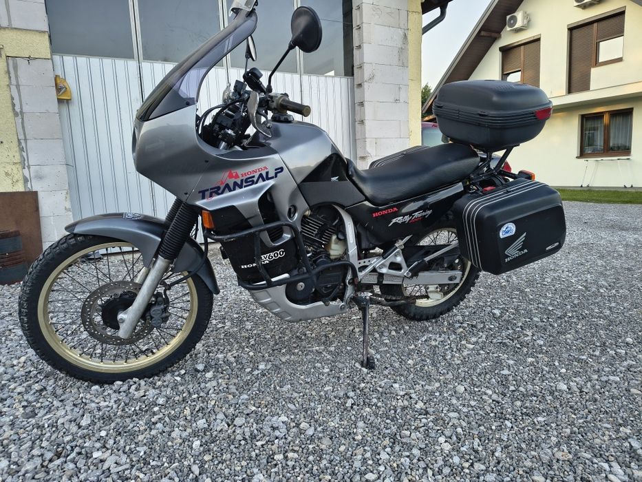 Honda Transalp 600