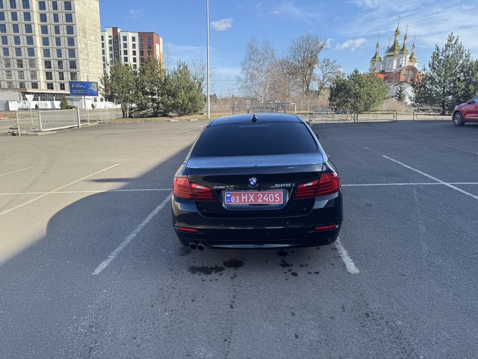Bmw 5  f10 528i x drive