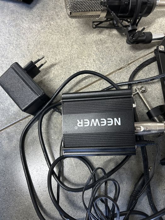 Microfone marca neewer