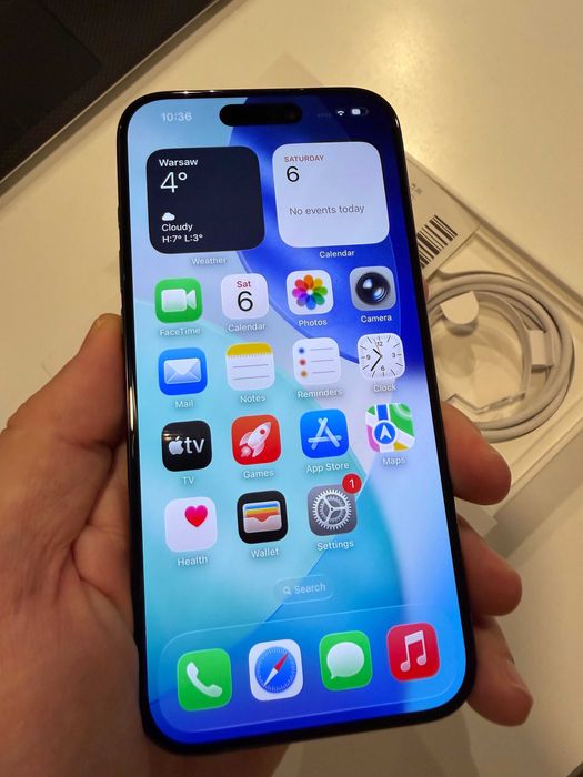 iPhone 15 Pro 256 GB Blue Titanium – idealny stan, etui w zestawie.