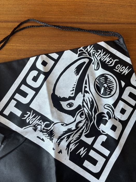 Blusão Motard da Tucano Urbano como novo