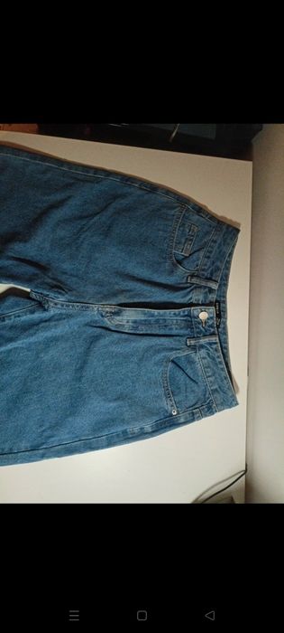 Nowe jeansy niebieskie