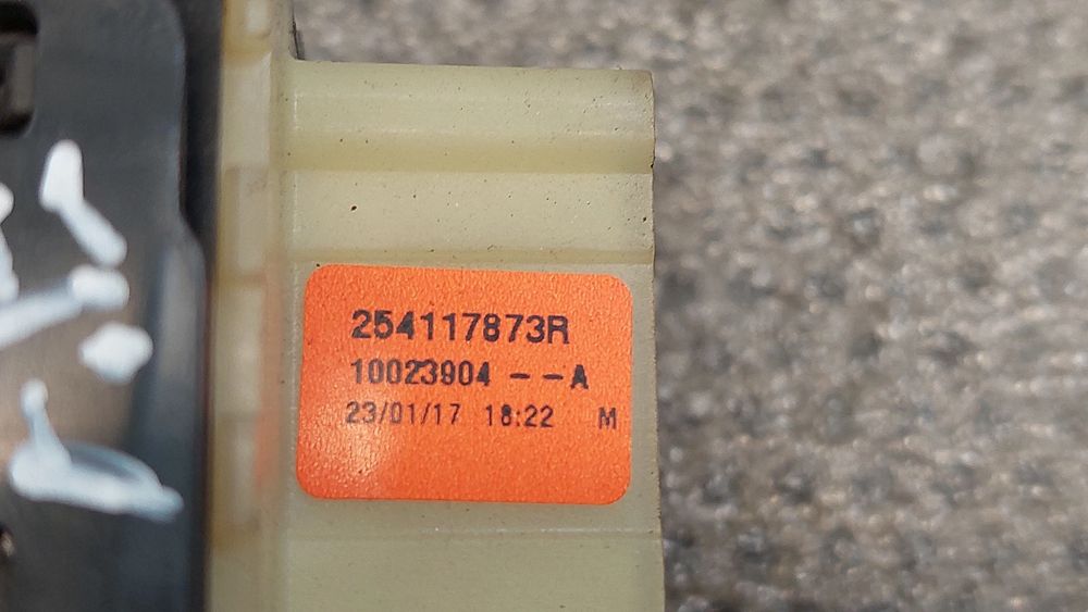 Comando / botão / interruptor vidros frente esquerdo DACIA Dokker Expr