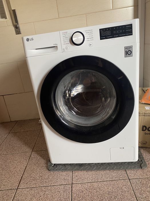 Maquina de lavar roupa e secadora LG