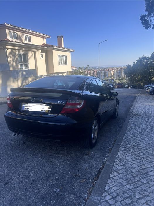 Mercedes-Benz C 220 CDI Coupé (2007) – Único Dono | 165.000 km | Caixa Manual — photo 2