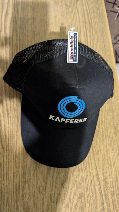 Брендова кепка, бейсболки, Kapferer