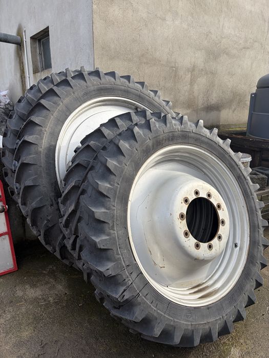 Wąskie kola do międzyrzędzi Michelin Agri Bib 320/90R50 oraz 320/85R38