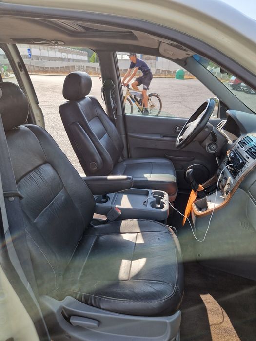 Kia carnival 2.9 diesel / 6 lugares / 2002 / 277.859