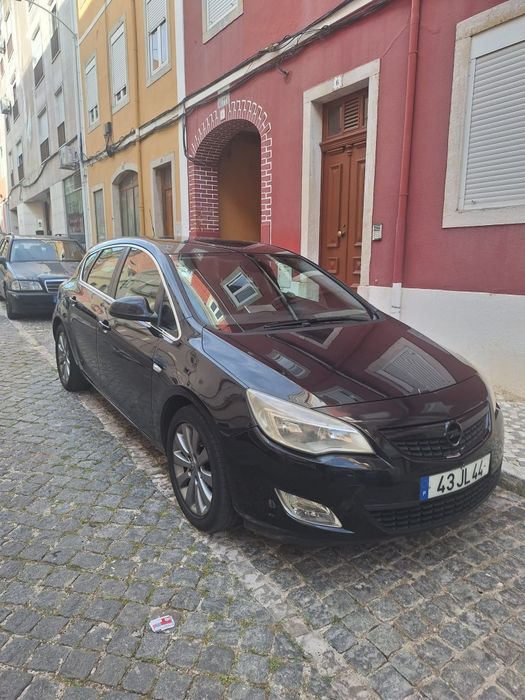 Opel Astra J cosmos cdti 1.7 gasóleo, 2010