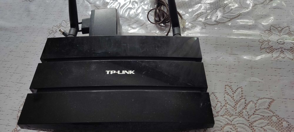 Modem Ruter TP- LINK Model: TD-W8970