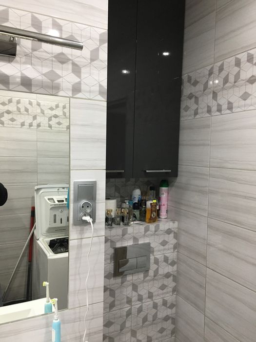 Mieszkanie Pokapitalnym remoncie 2pokoje parter 44m2 z balkonemPiwnicą