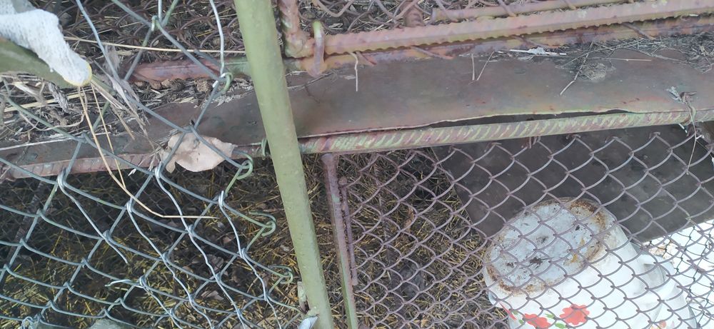 Продам металлические клетки для разведения кроликов или нутрий.