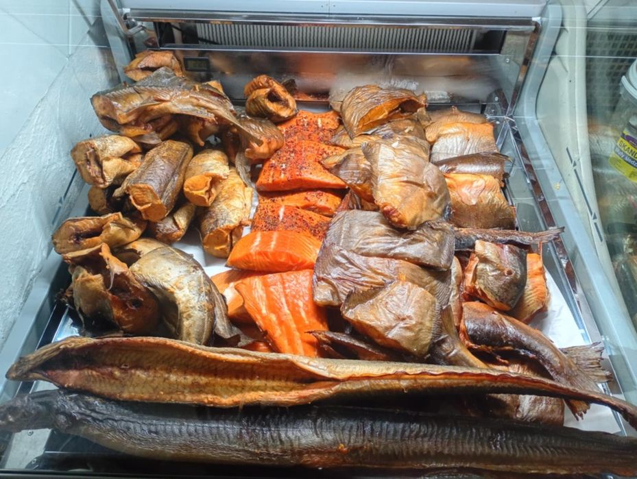 Ryby Wędzone Tradycyjnie