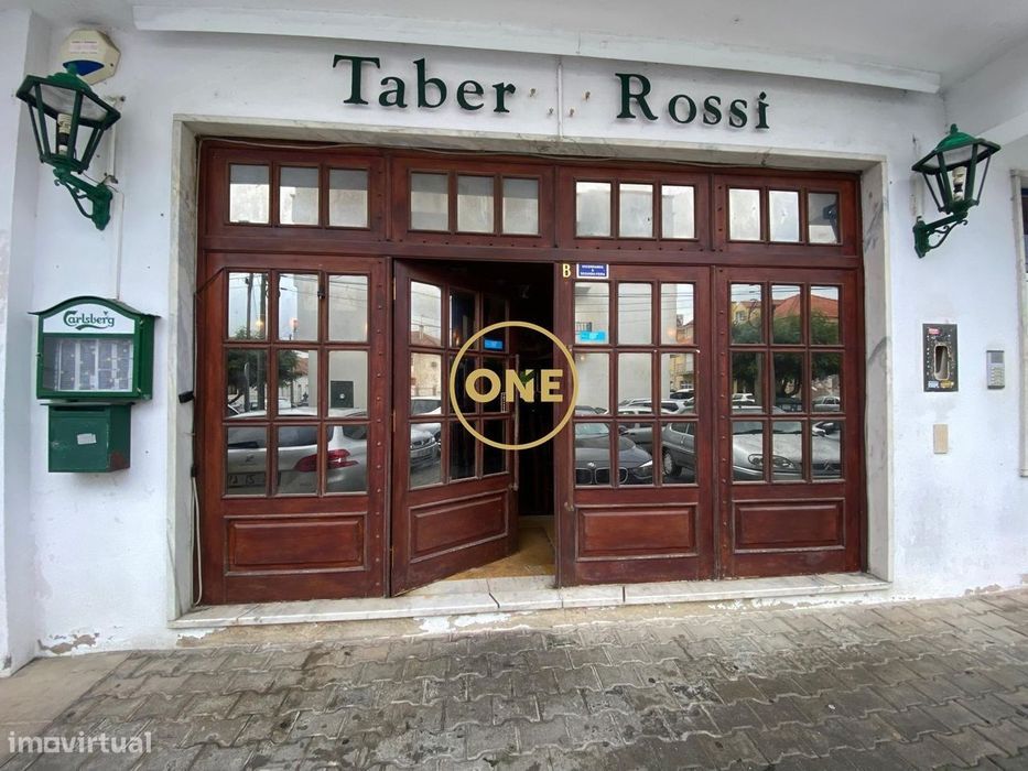 Excelente Bar Taberna em Salvaterra de Magos