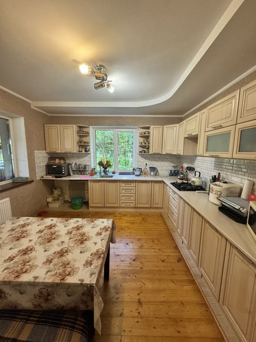 Продаж Два великих нових будинки біля м.ПОЧАІВ Тернопільська область