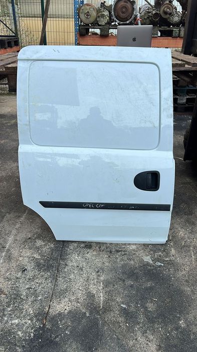 Porta Lateral Direita Opel Combo