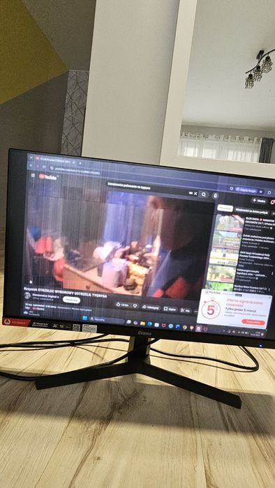 Monitor  iiyama g2470hsu uszkodzony matryca