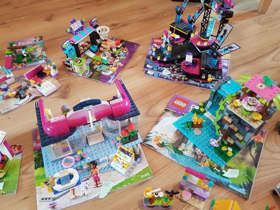 Wielki zestaw klocków LEGO FRIENDS dla dziewczynki.