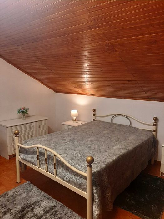 Arrenda-se Quarto em Loures