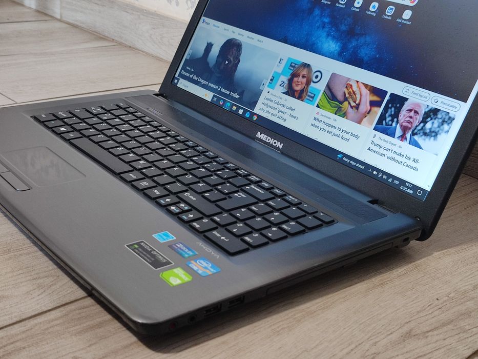 Ноутбук Medion P7818 i5/16gb/128gb ssd+320gb HDD/GT730M 2GB/АКБ 2год