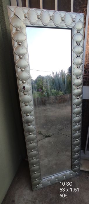 Espelhos com molduras