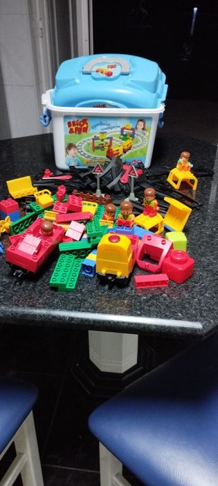 Comboio inteligente/pista brick & fun