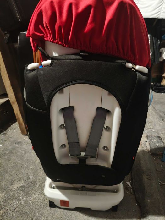 Fotelik samochodowy massiv 0-36 kg z ISOFIX