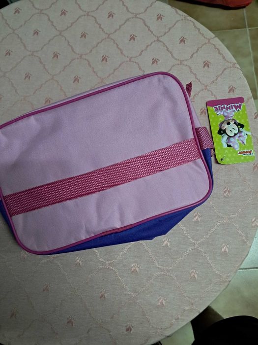 Necessaire prático da Minie