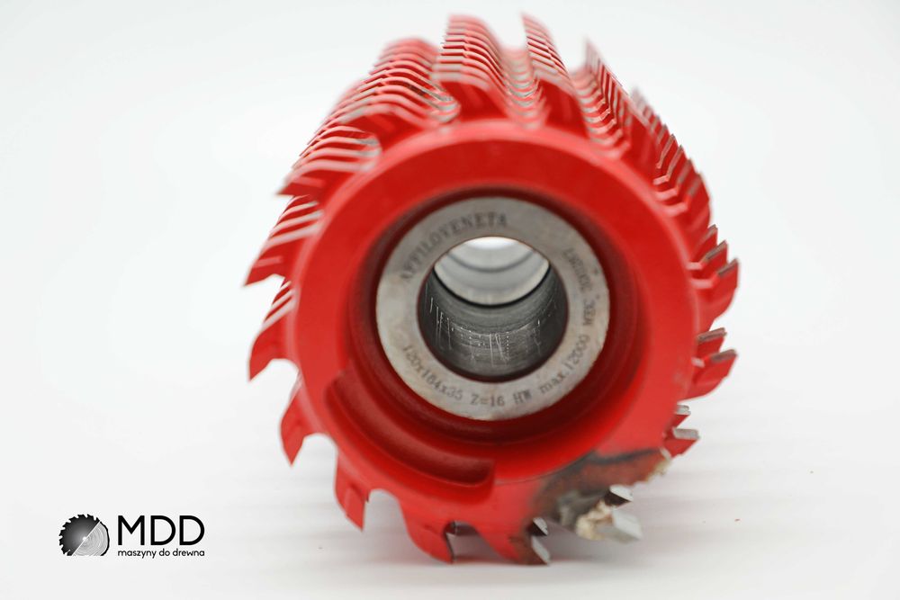 A235. Głowica stalowa 115x180x35 jeżowa