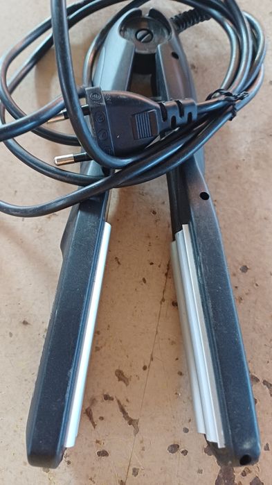 Плойка электрическая  гафре