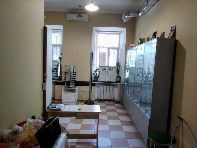 Аренда 121 м.кв. ул. Пастера, фасад.