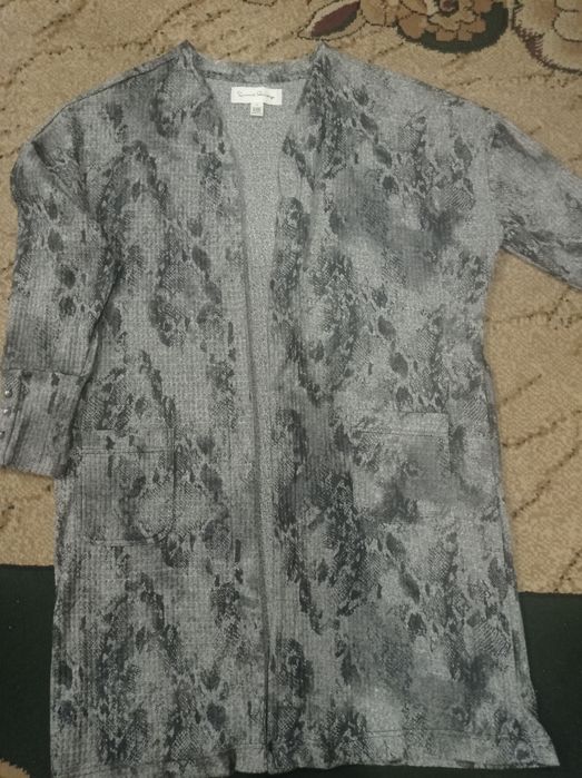 Кардиган ,светр подовжений