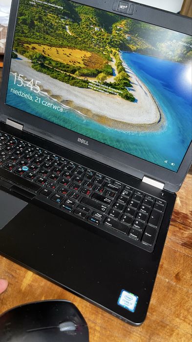 Laptop DELL Precision 3510 Intel Core i7, 16 GB RAM, 500 GB SSD