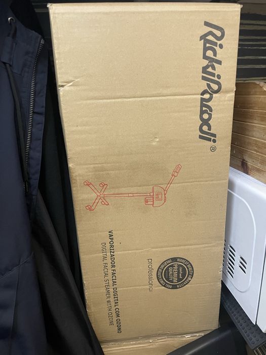 Vaporizador facial da RickiParodi