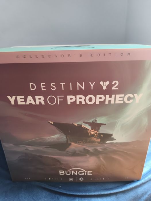 Edycja kolekcjonerska Destiny 2 Year of Prophecy.