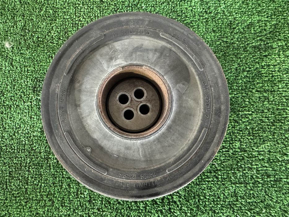 Демпферний шків колінвала bmw f10 f30 f25 e70 f15 демферний N20  N57