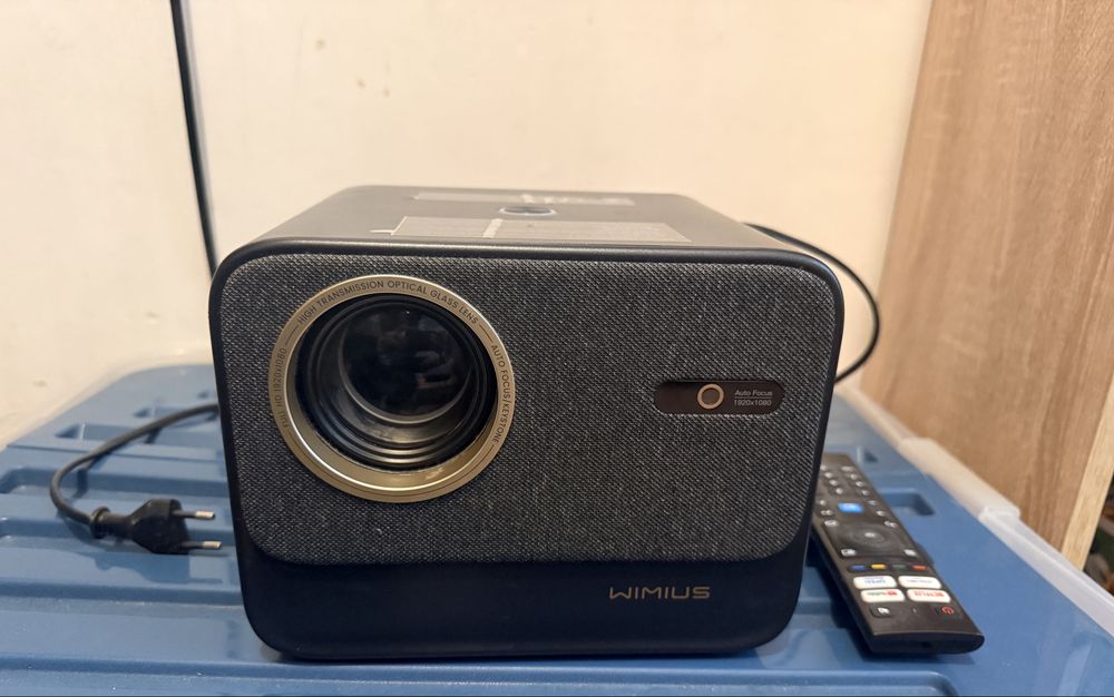 Projektor WiMiUS – Netflix, Dolby Audio, Auto Focus, 4K Support