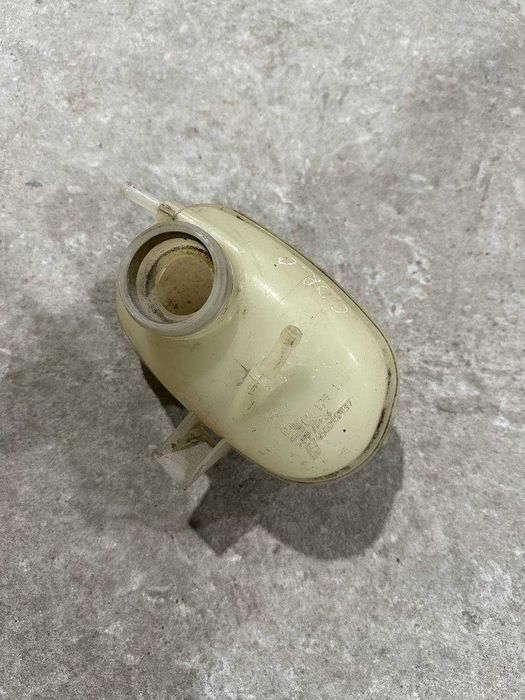 Бачок расширительный Opel corsa 00-06. 09129170