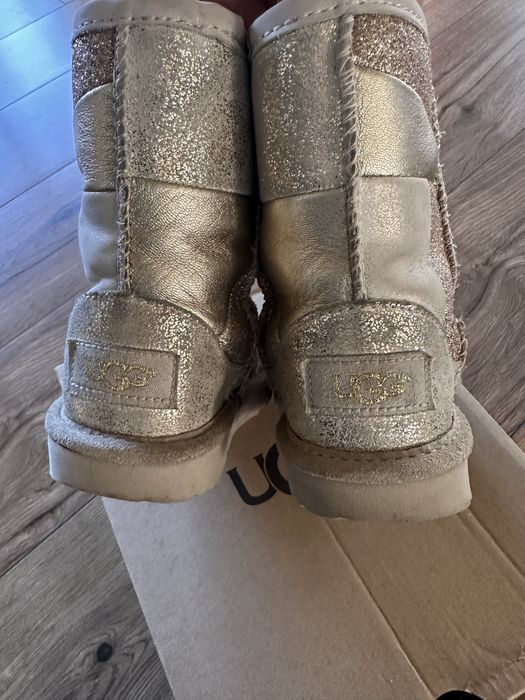 Чобітки UGG 28 оригінал