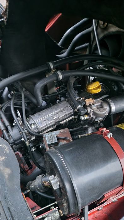 Wózek widłowy Linde h25 z 2000 roku bardzo ładny triple wolny skok