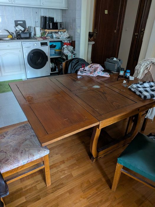 Mesa e cadeiras vintage