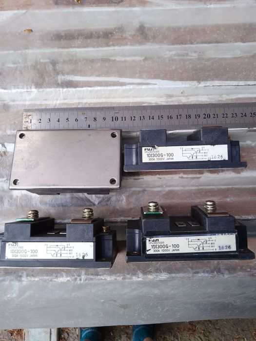 Транзисторы разные есть очень мощные