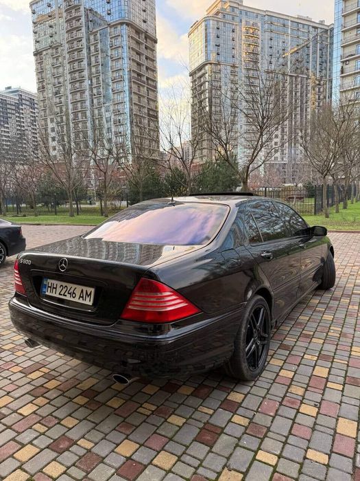 Mercedes W220 S600
