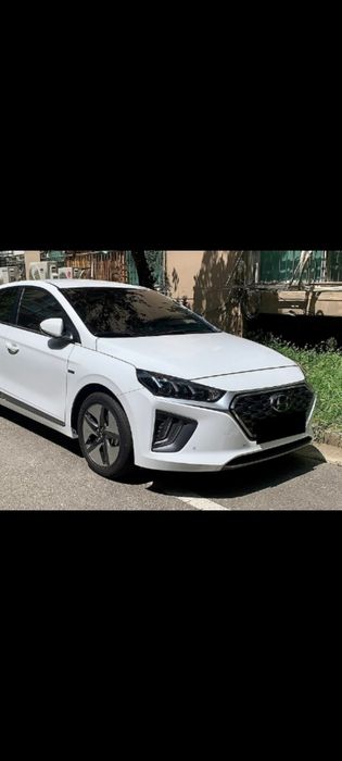 Hyundai Ionic electric 16-22.  Инвертор распределительный блок 150$.